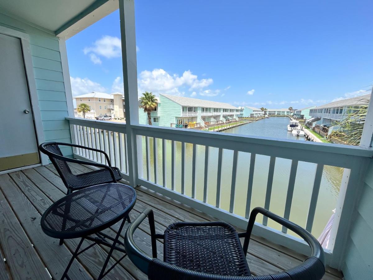Rockport Waterfront Condo With A View Extérieur photo