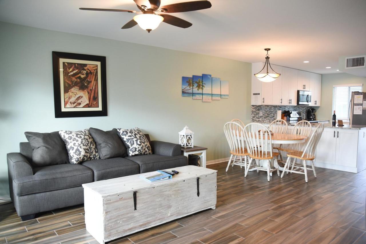 Rockport Waterfront Condo With A View Extérieur photo