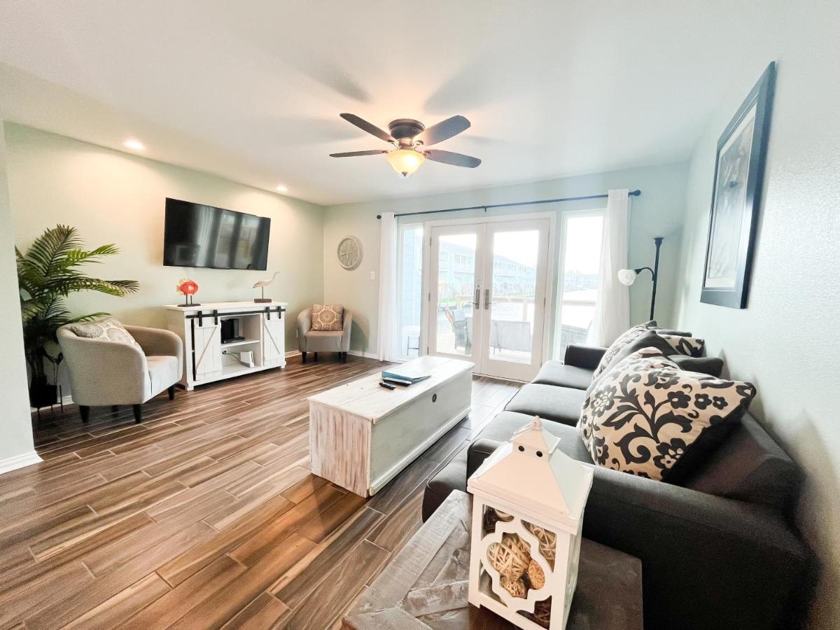 Rockport Waterfront Condo With A View Extérieur photo