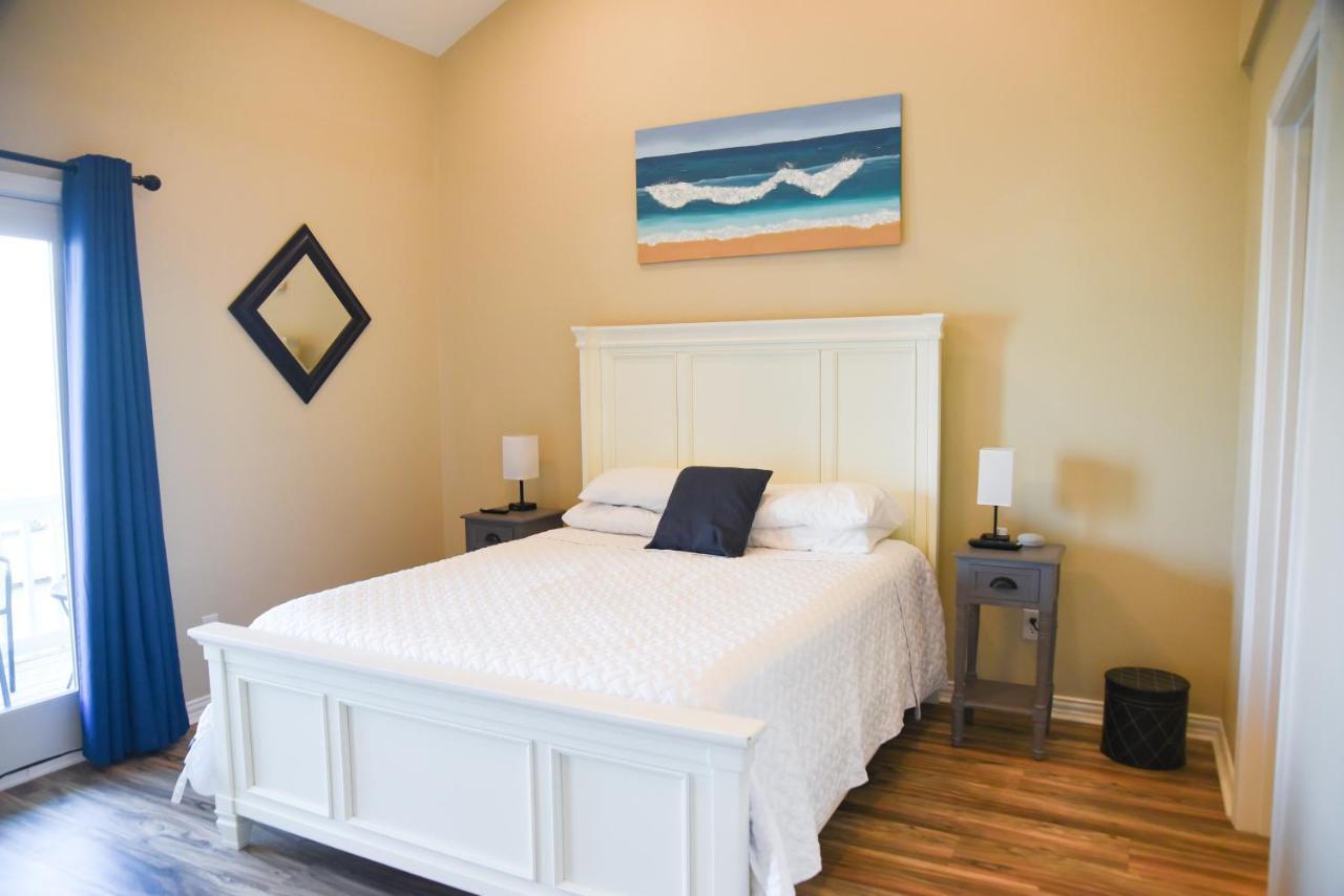 Rockport Waterfront Condo With A View Extérieur photo